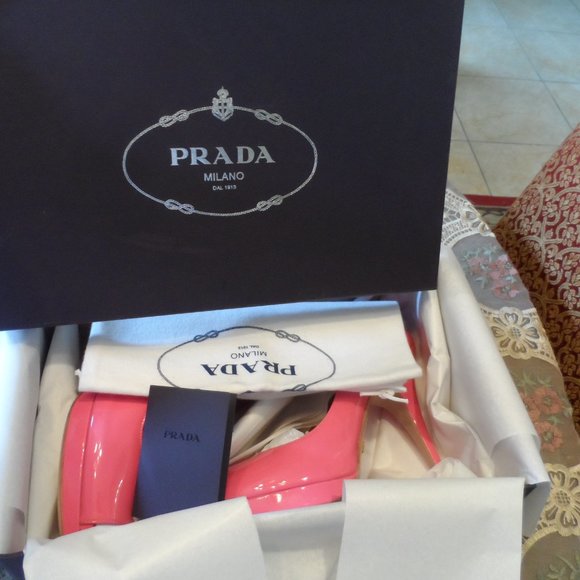 Prada Rose Pink Patent Leather Peep Toe Platform Heels Size 38B - Picture 2 of 16
